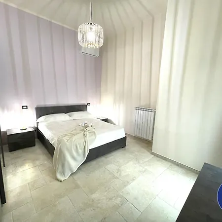 I Casere D V'Nginz - Holidays Apartments Mola di Bari Exterior foto