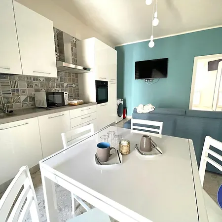 I Casere D V'Nginz - Holidays Apartments Mola di Bari Exterior foto
